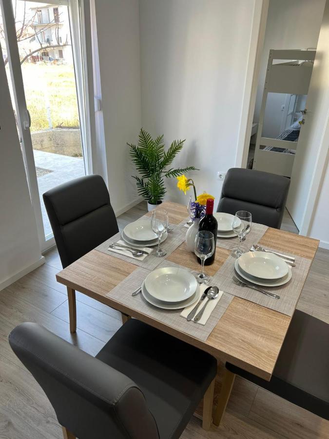Апартаменты Apartman Ana Crno Экстерьер фото